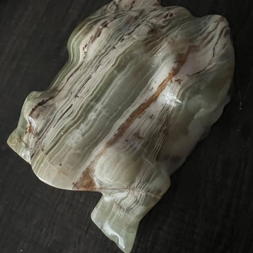 Hand-carved Onyx Frog